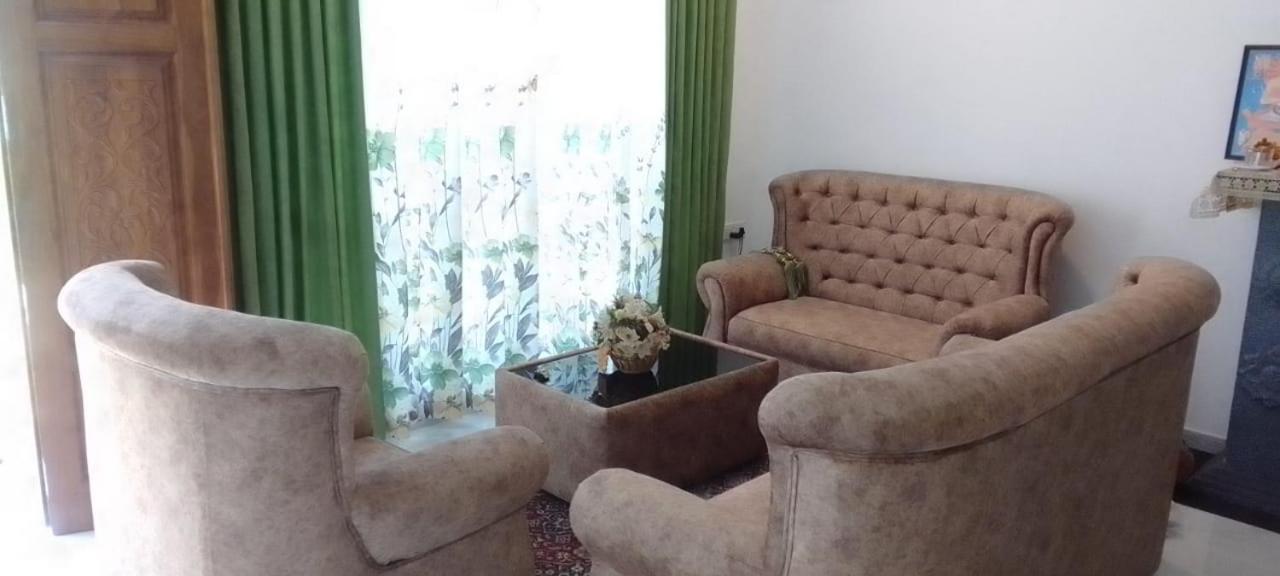 Alexandra Home For Foreign Tourists Only Gampola Exteriör bild